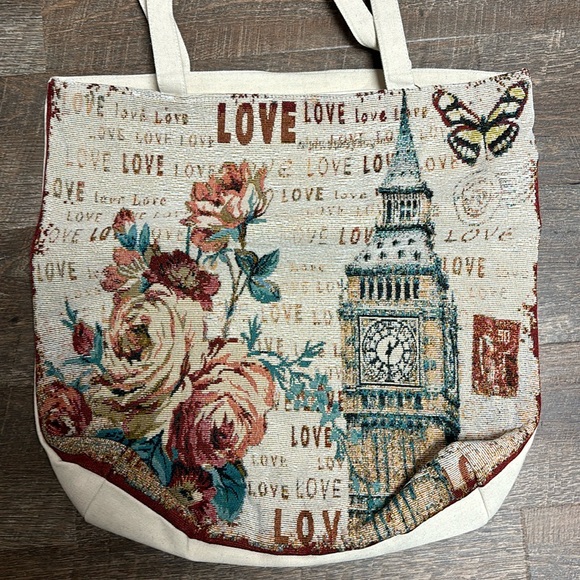 Embroidered Reusable Bag London with Butterflies and Flowers - Picture 2 of 6